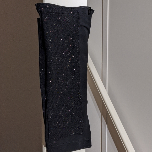 GUC black asymmetrical dress - Picture 5 of 9